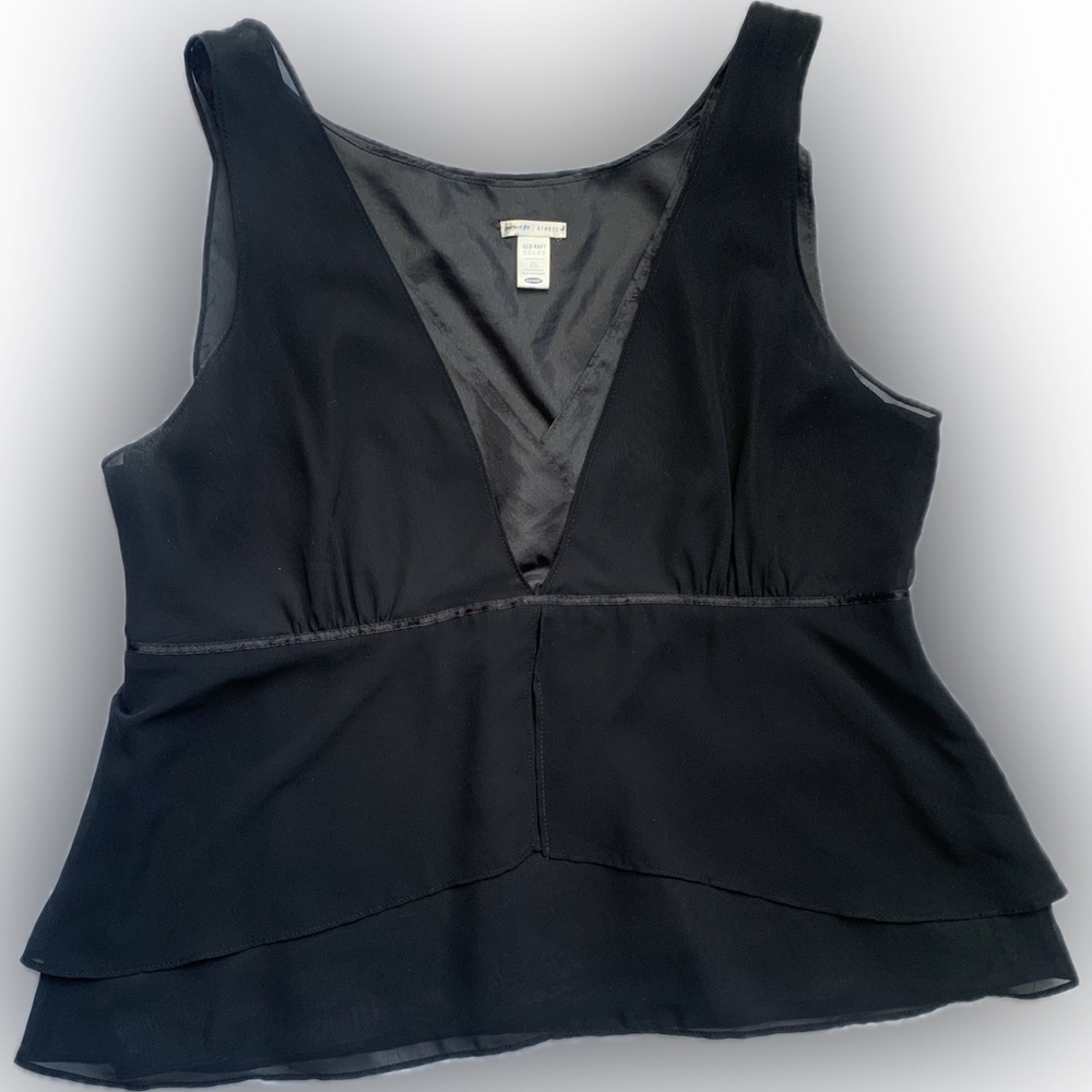 OLD NAVY Shear sleeveless black top, XL
